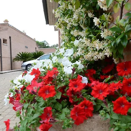 La Madonnina Village 3*