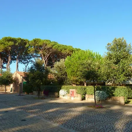 La Madonnina Village Holiday park 3*