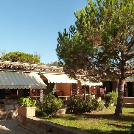 La Madonnina Village Holiday park 3*